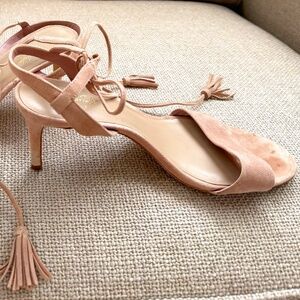 Pretty in Pink - Pale pink suede size 9 produced by Lord and Taylor